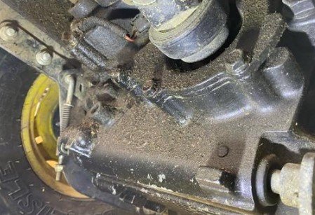 john deere 1025r problems 3 john deere 1025r hydraulic leaks