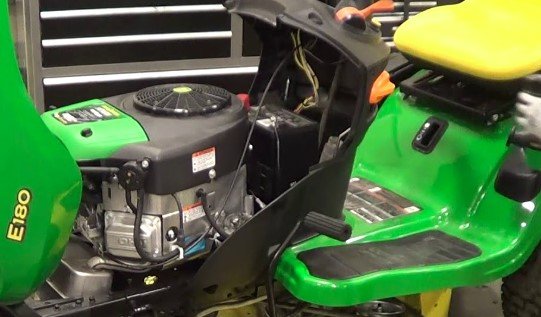 john deere lt160 oil change